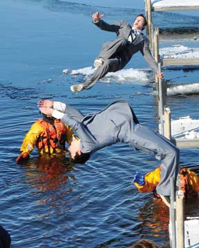 Polarbear_Plunge_2012_-_Heritage_Festival.jpg